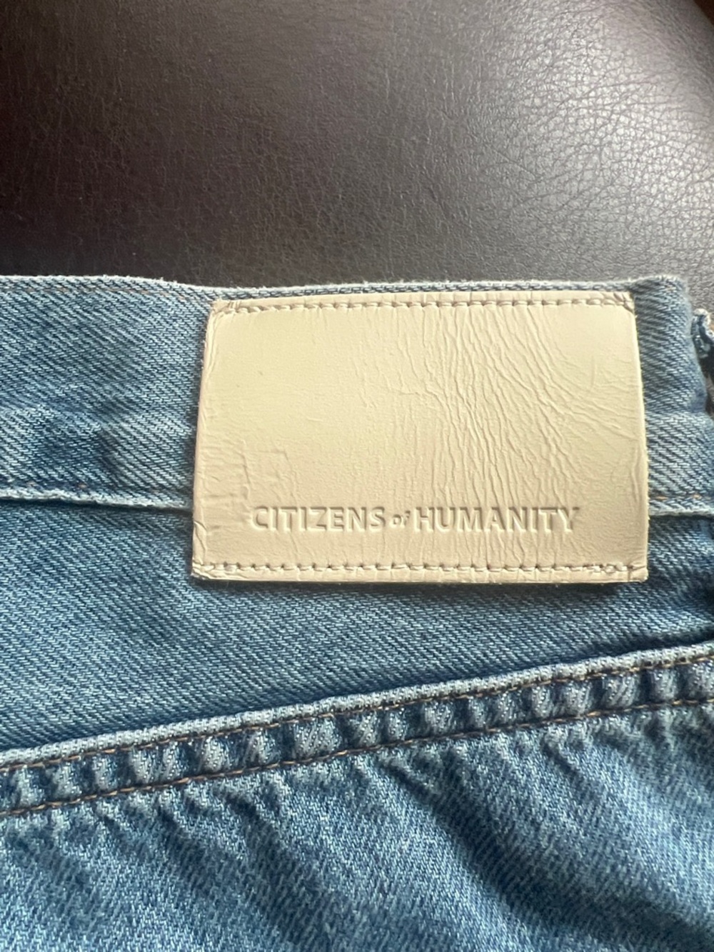 Citizens Of Humanity women’s Light Blue Relaxed Jeans